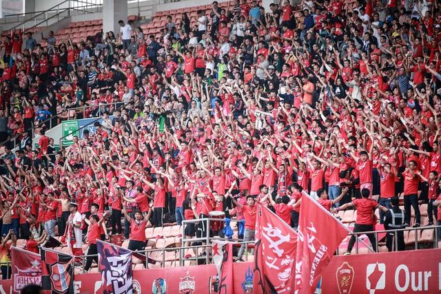 崔永熙新赛季确定穿8号球衣 官方身高为1米98